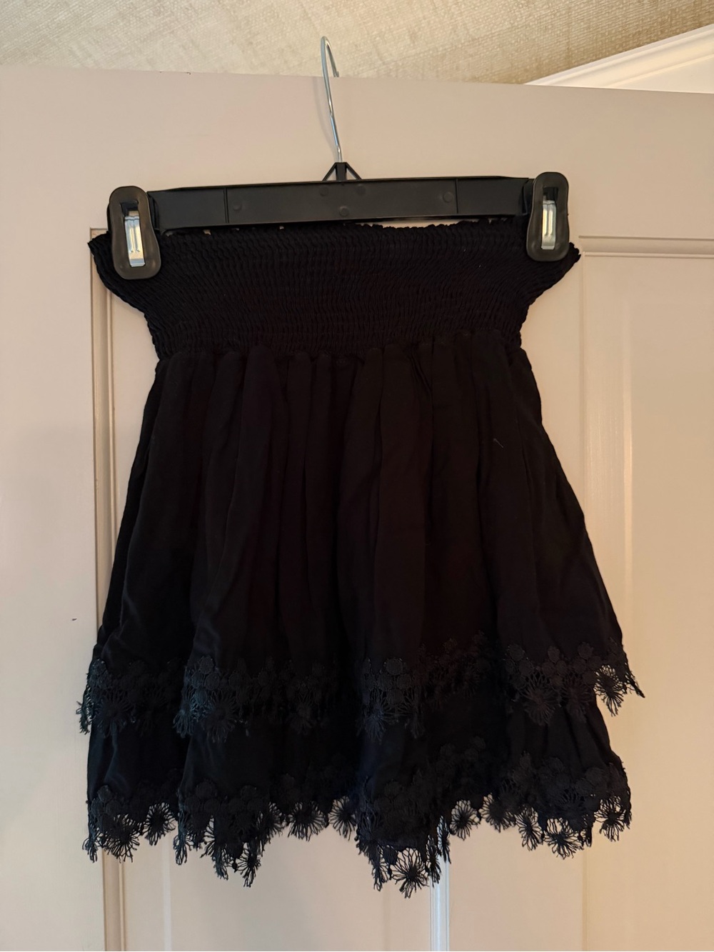 Peixoto - Ruffle Mini Skirt in Black, Size Small